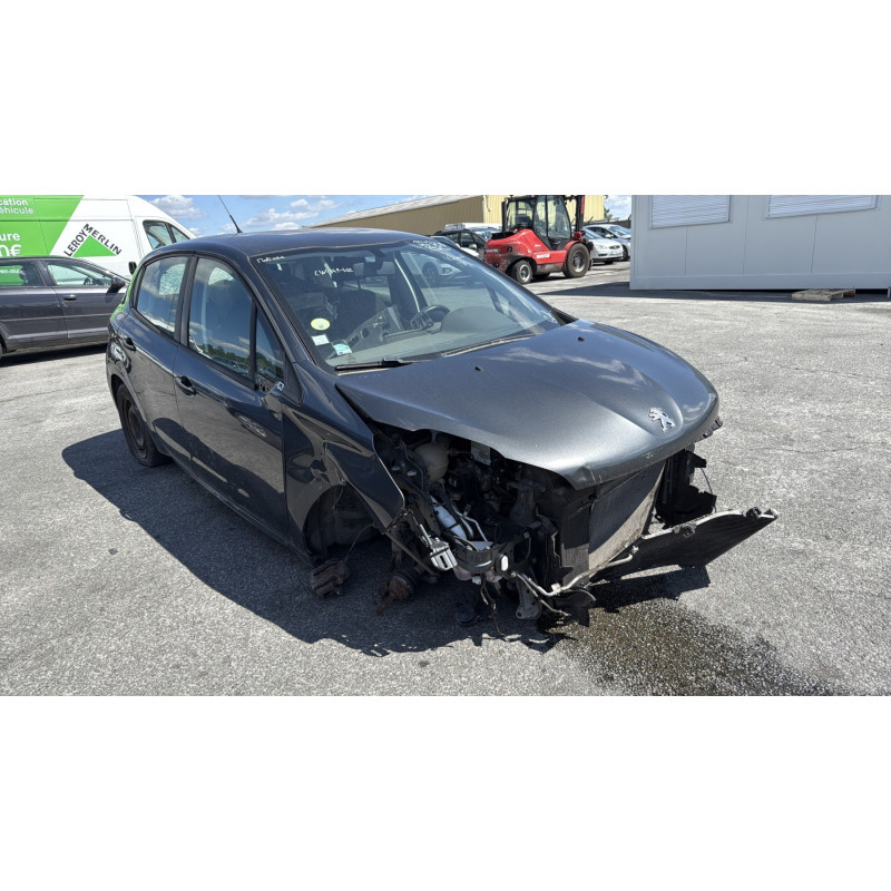 Pare choc arriere PEUGEOT 208 1 Photo n°9