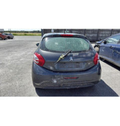 Pare choc arriere PEUGEOT 208 1