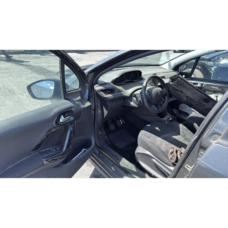 Pare choc arriere PEUGEOT 208 1 Photo n°16
