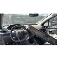 Pare choc arriere PEUGEOT 208 1