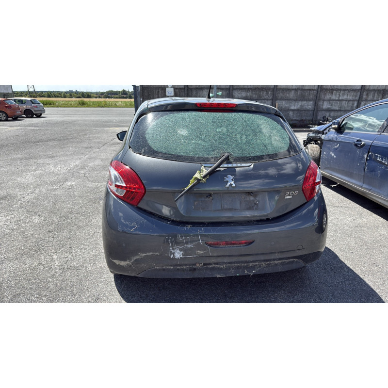 Vitre avant droit PEUGEOT 208 1 Photo n°9