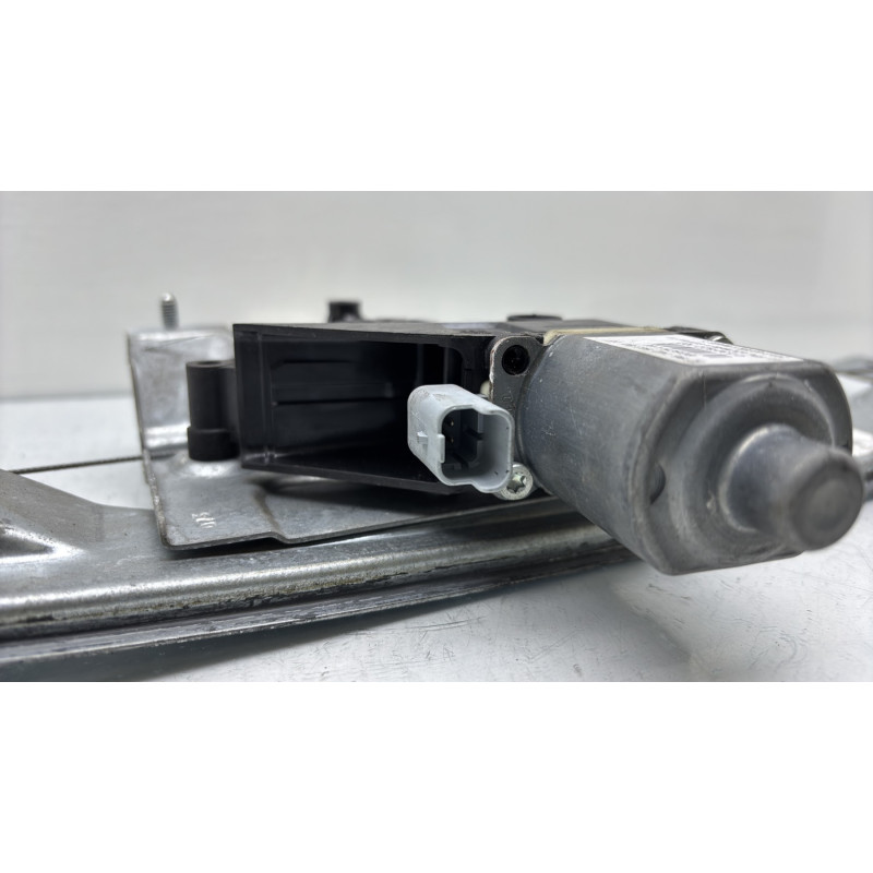 Leve vitre electrique avant droit PEUGEOT 208 1 Photo n°5