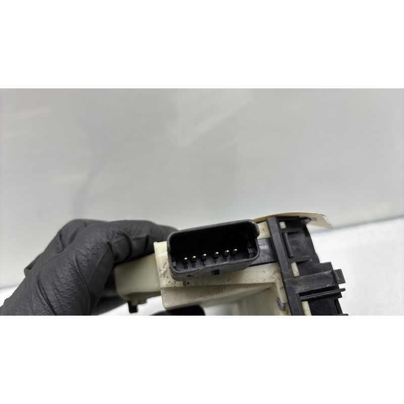 Serrure arriere droit PEUGEOT 208 1 Photo n°6