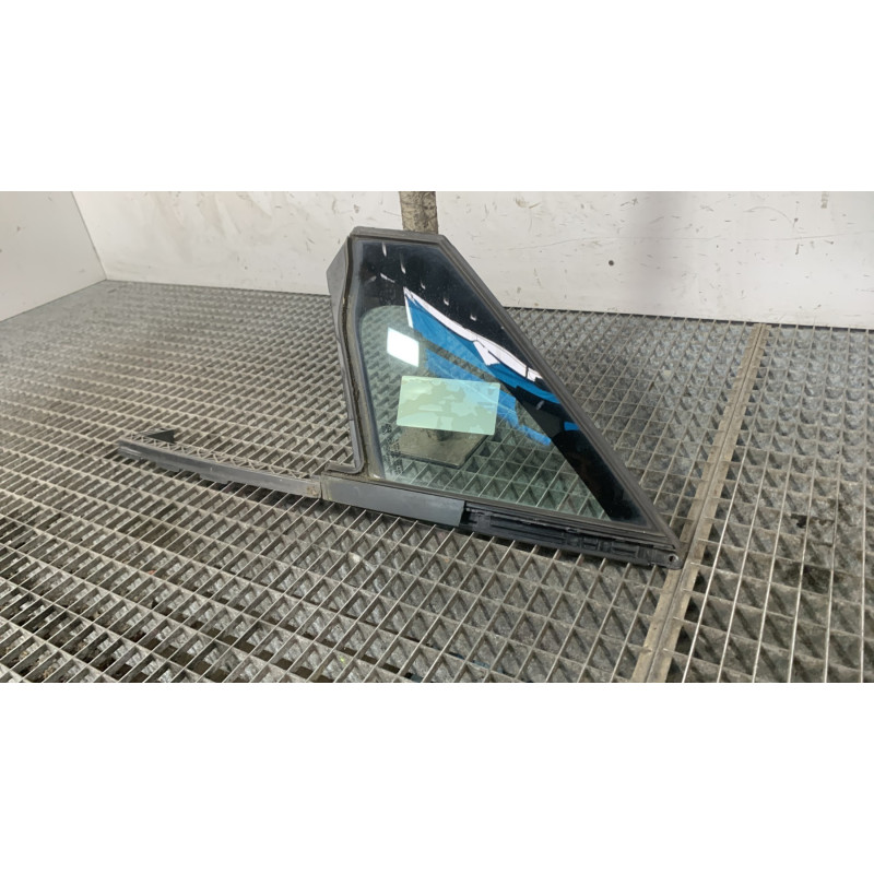 Custode avant gauche (porte) PEUGEOT 208 1 Photo n°4