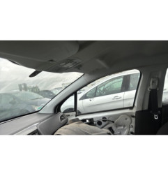 Custode avant gauche (porte) PEUGEOT 208 1