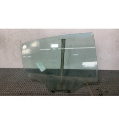 Vitre arriere droit PEUGEOT 208 1