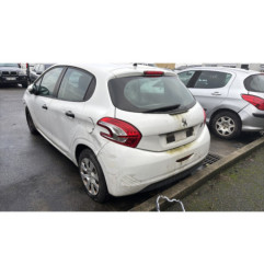 Feu arriere stop central PEUGEOT 208 1