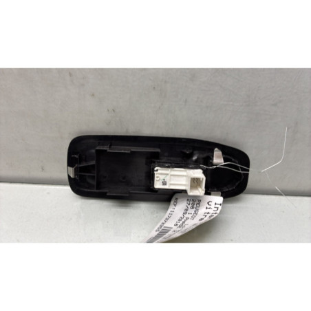 Interrupteur de leve vitre avant droit PEUGEOT 208 1