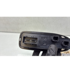 Interrupteur de leve vitre avant gauche PEUGEOT 208 1