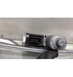 Leve vitre electrique avant droit PEUGEOT 208 1