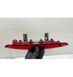 Feu arriere stop central PEUGEOT 208 1