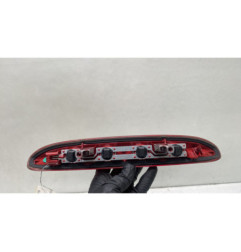 Feu arriere stop central PEUGEOT 208 1