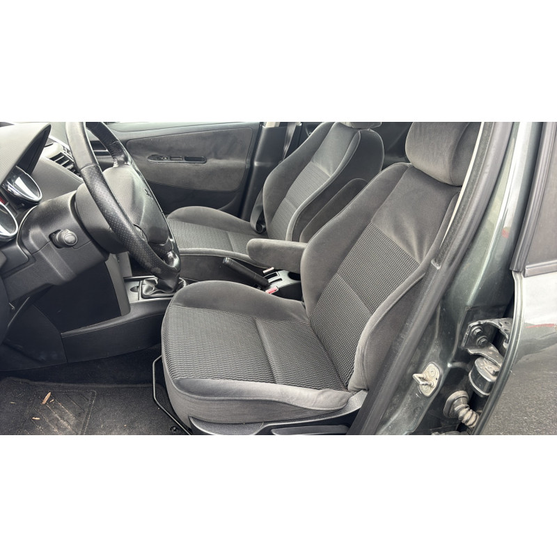 Verin de coffre PEUGEOT 207 Photo n°15
