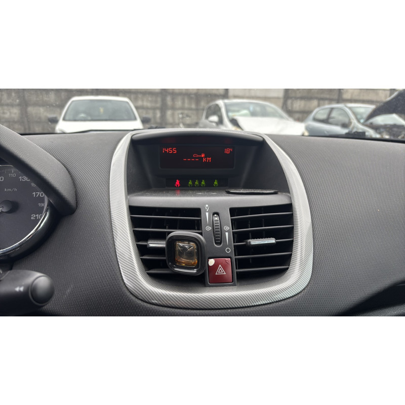 Verin de coffre PEUGEOT 207 Photo n°20