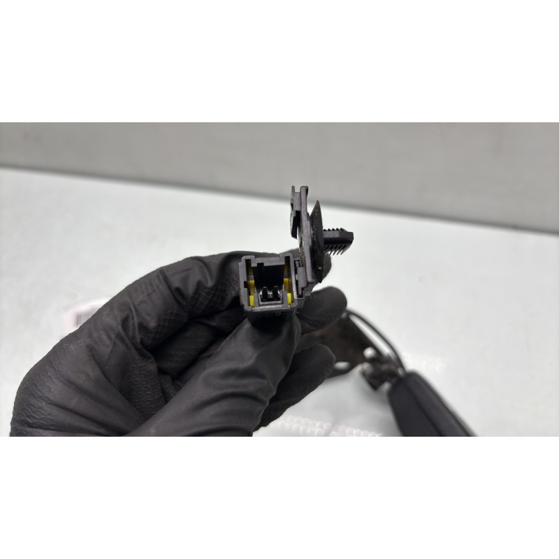 Attache ceinture arriere gauche PEUGEOT 207 Photo n°3