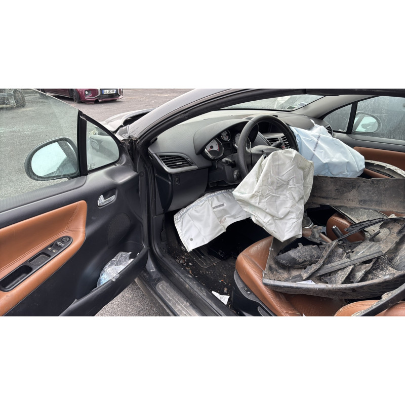 Vitre avant gauche PEUGEOT 207 Photo n°15
