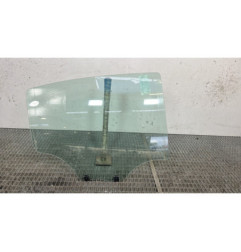 Vitre arriere droit PEUGEOT 208 1 Photo n°1