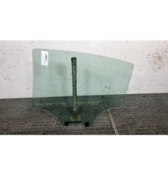 Vitre arriere droit PEUGEOT 208 1