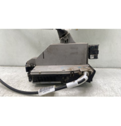 Serrure arriere droit PEUGEOT 208 1