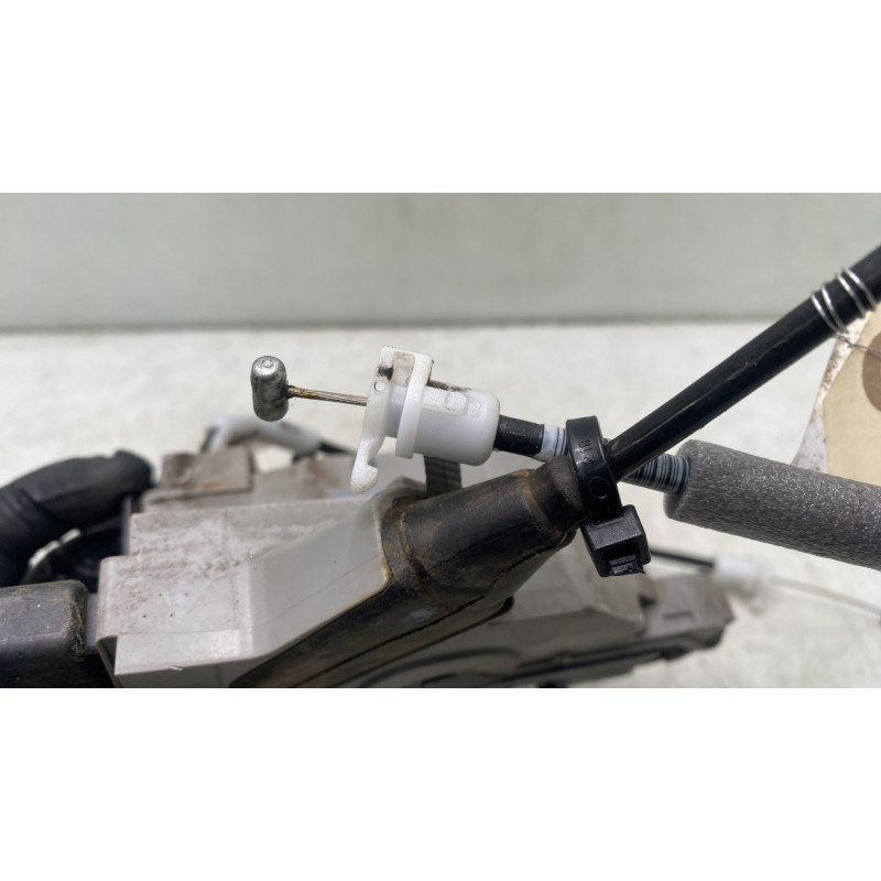 Serrure arriere droit PEUGEOT 208 1 Photo n°6