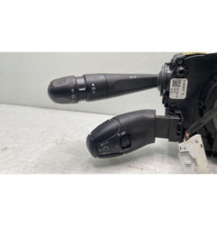Com (Bloc Contacteur Tournant+Commodo Essuie Glace+Commodo Phare) PEUGEOT 208 1