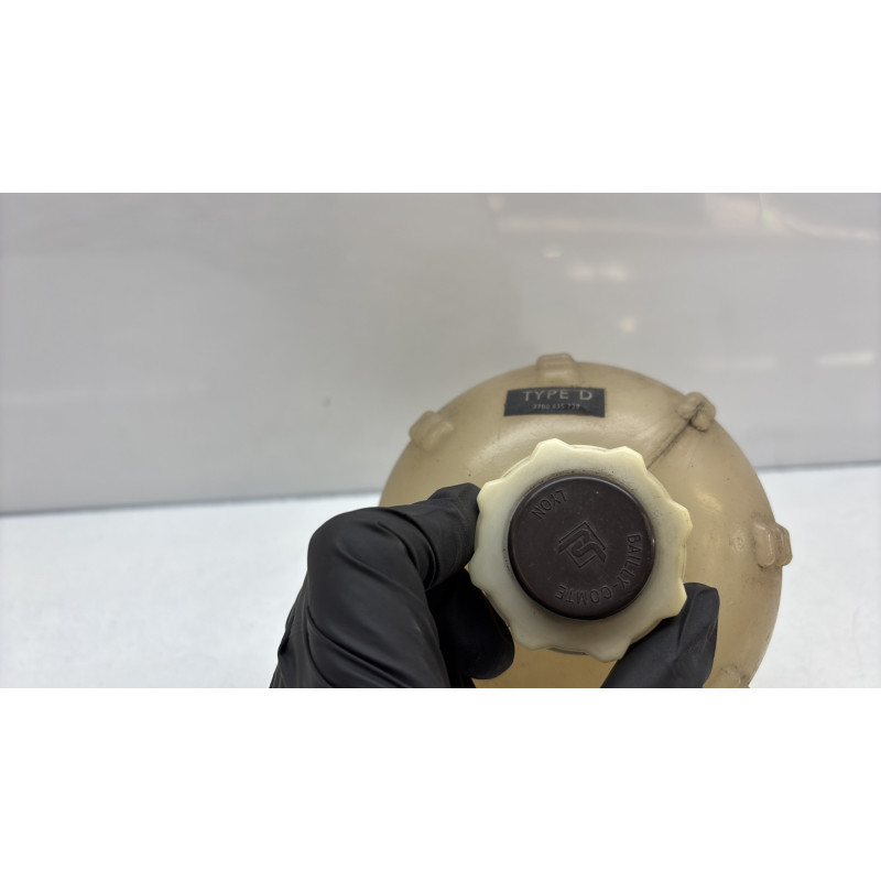 Vase d'expansion RENAULT CLIO 1 Photo n°6