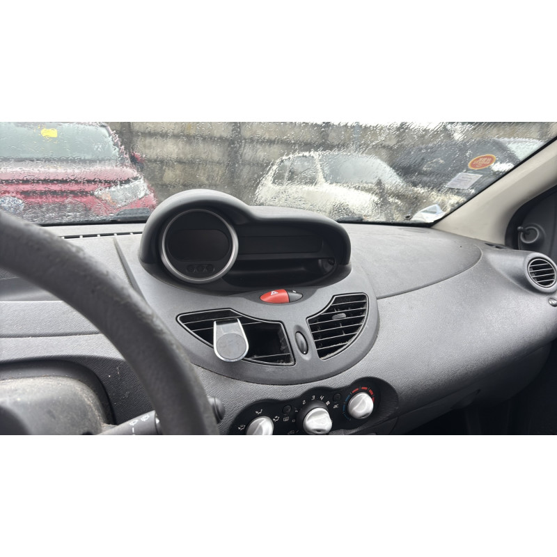 Capot RENAULT TWINGO 2 Photo n°19