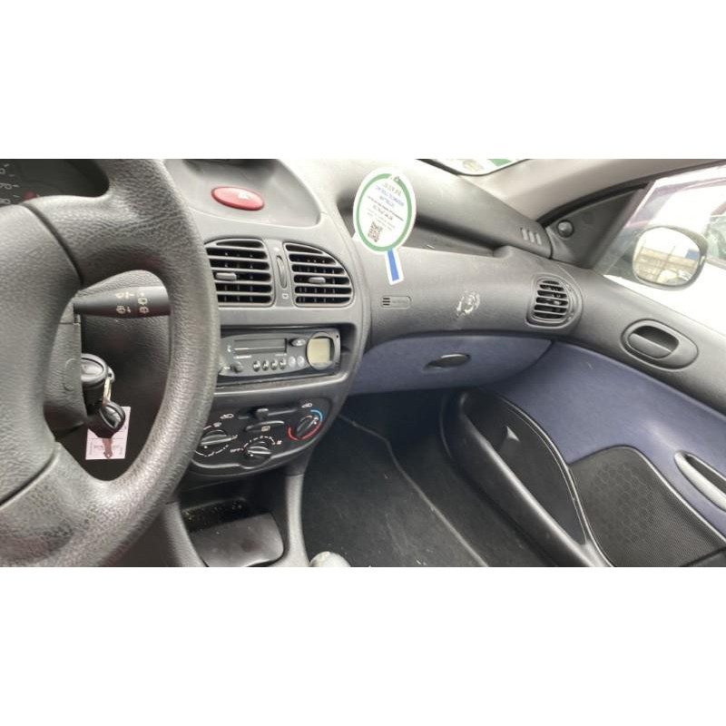 Antenne PEUGEOT 206 Photo n°17