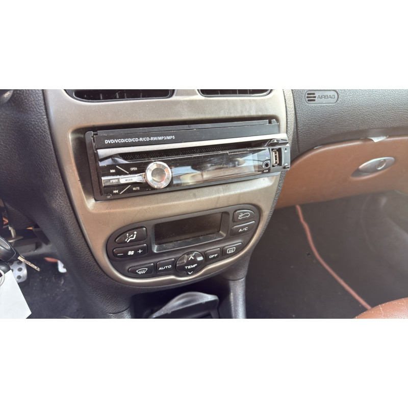 Boitier servitude moteur (BSM) PEUGEOT 206 Photo n°16