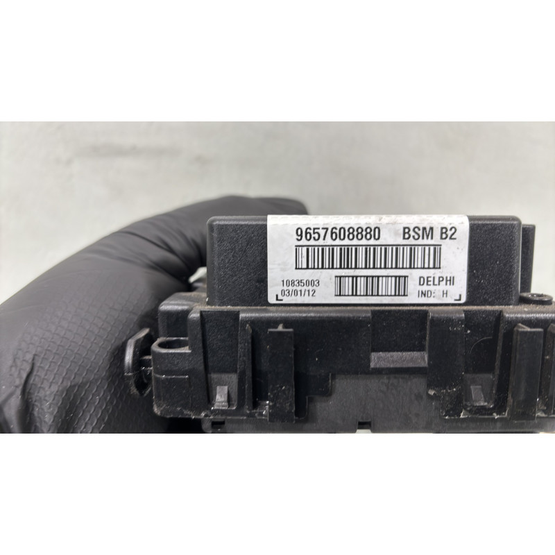 Boitier servitude moteur (BSM) PEUGEOT 206+ Photo n°3