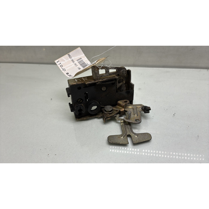 Serrure arriere droit CITROEN SAXO Photo n°2