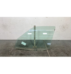 Vitre avant gauche CITROEN SAXO Photo n°1