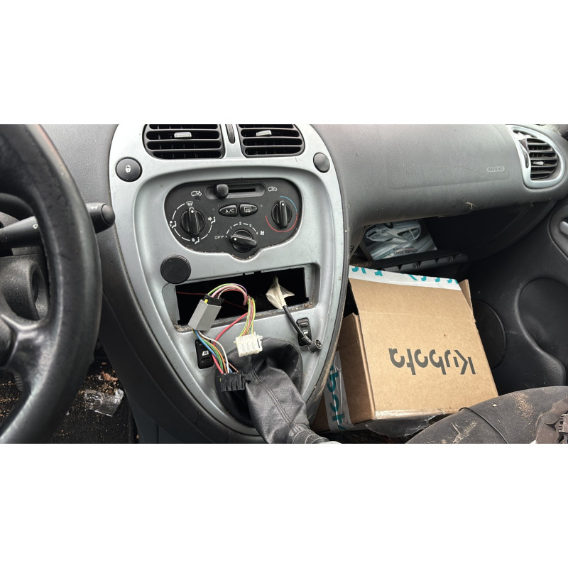 Capot CITROEN XSARA PICASSO Photo n°20