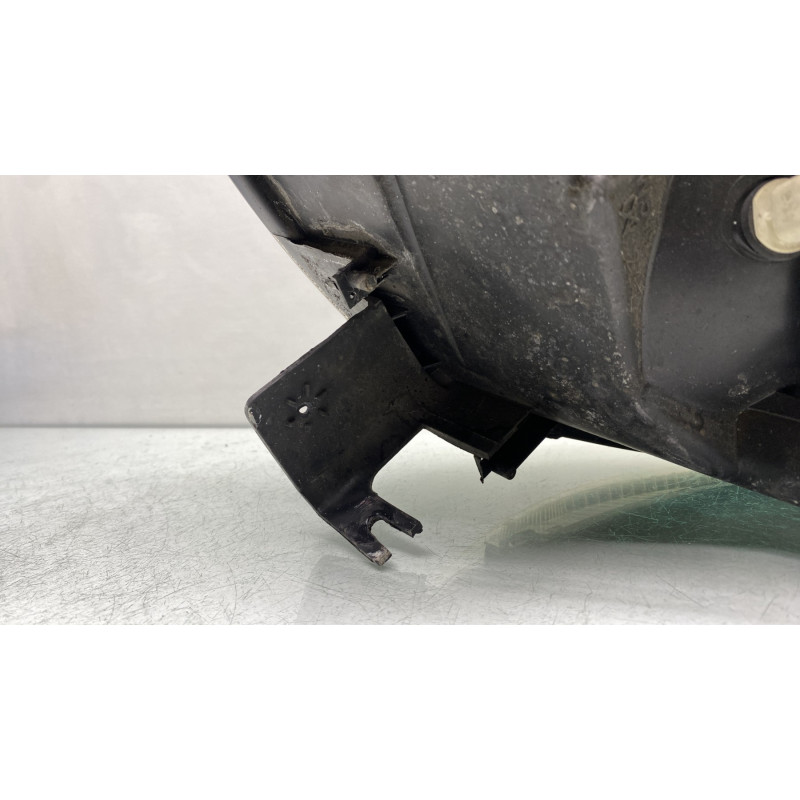 Optique avant principal droit (feux)(phare) CITROEN XSARA PICASSO Photo n°5