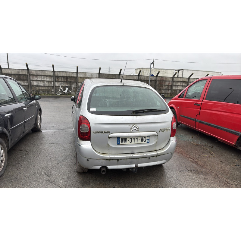 Optique avant principal gauche (feux)(phare) CITROEN XSARA PICASSO Photo n°9