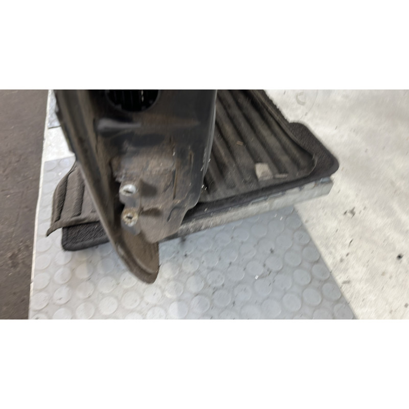 Porte avant droit PEUGEOT 106 Photo n°4