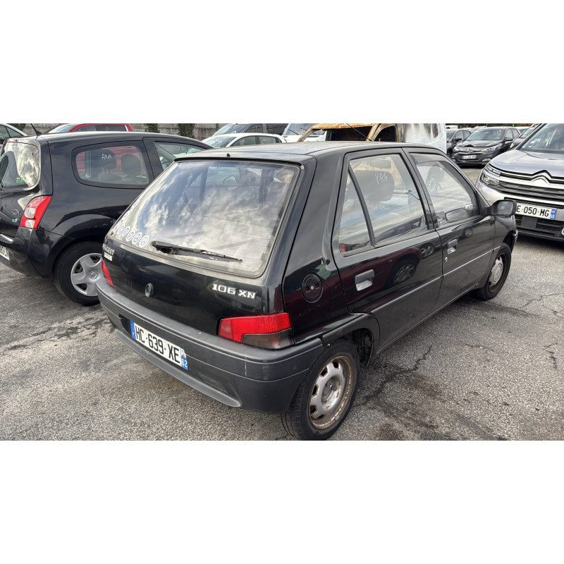 Porte avant droit PEUGEOT 106 Photo n°8