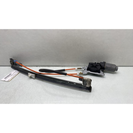 Leve vitre electrique avant droit PEUGEOT 106 Photo n°1