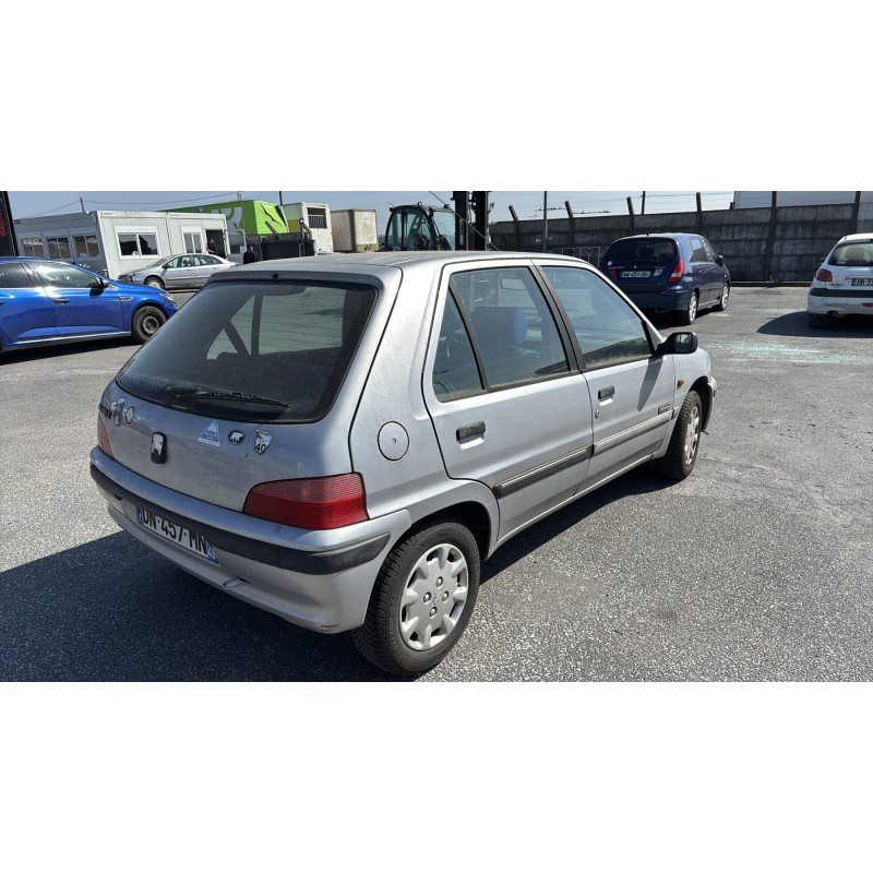 Porte arriere gauche PEUGEOT 106 Photo n°9