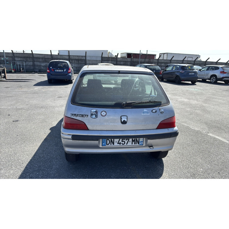 Porte arriere gauche PEUGEOT 106 Photo n°11