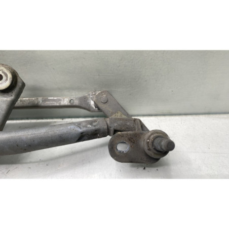 Moteur essuie glace avant PEUGEOT 106
