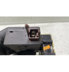 Serrure avant droit PEUGEOT 106