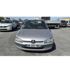 Serrure avant droit PEUGEOT 106