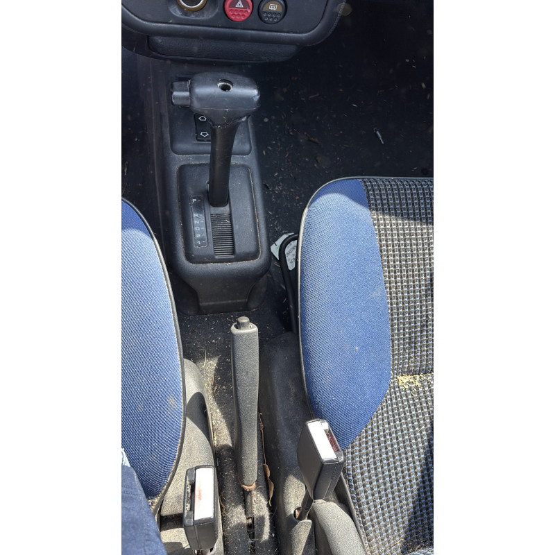 Serrure avant droit PEUGEOT 106 Photo n°19