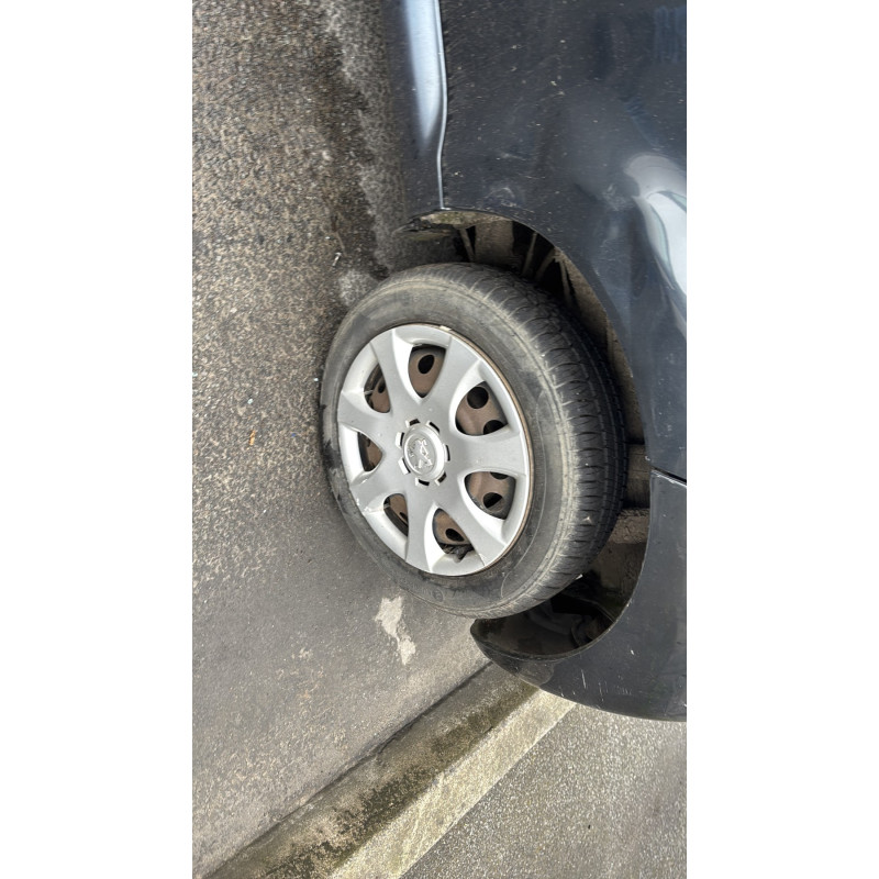 Feu arriere principal droit (feux) PEUGEOT 107 Photo n°20