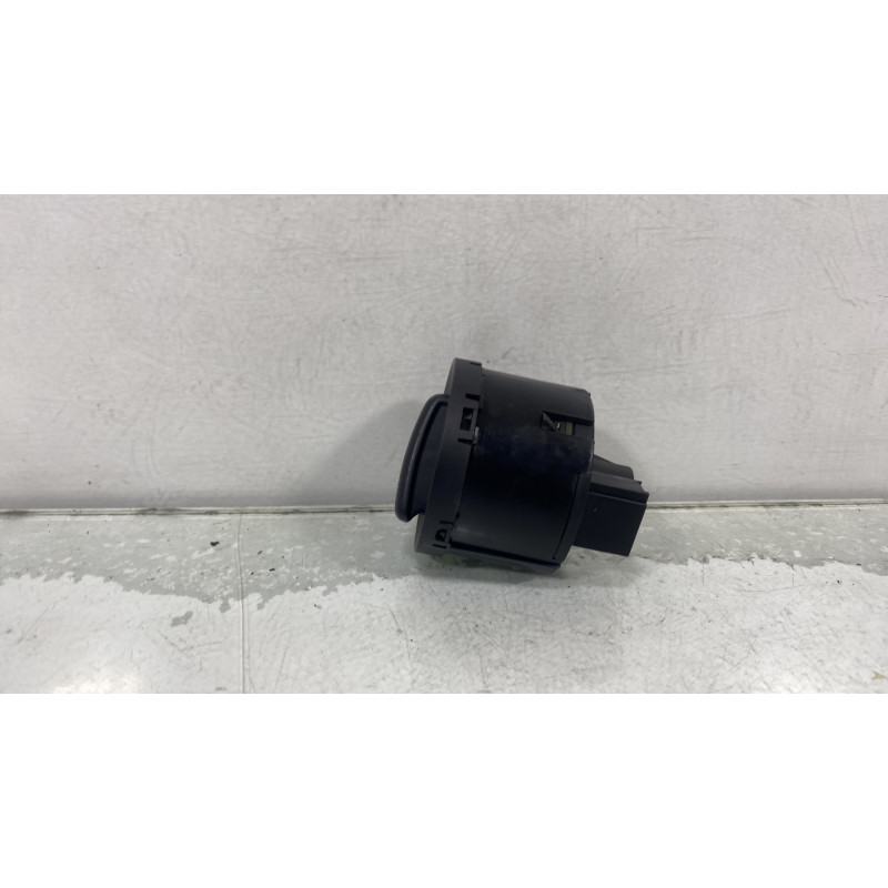 Commande de phare VOLKSWAGEN GOLF 6 Photo n°4