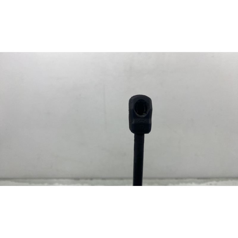 Verin de capot VOLKSWAGEN GOLF 6 Photo n°3
