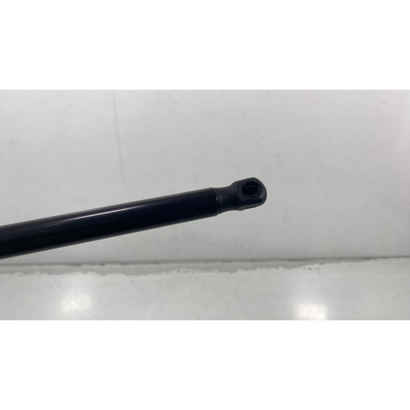 Verin de capot VOLKSWAGEN GOLF 6 Photo n°4