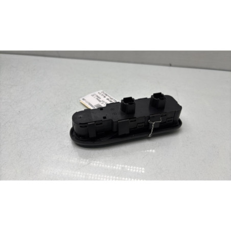 Interrupteur de leve vitre avant gauche CITROEN C5 1