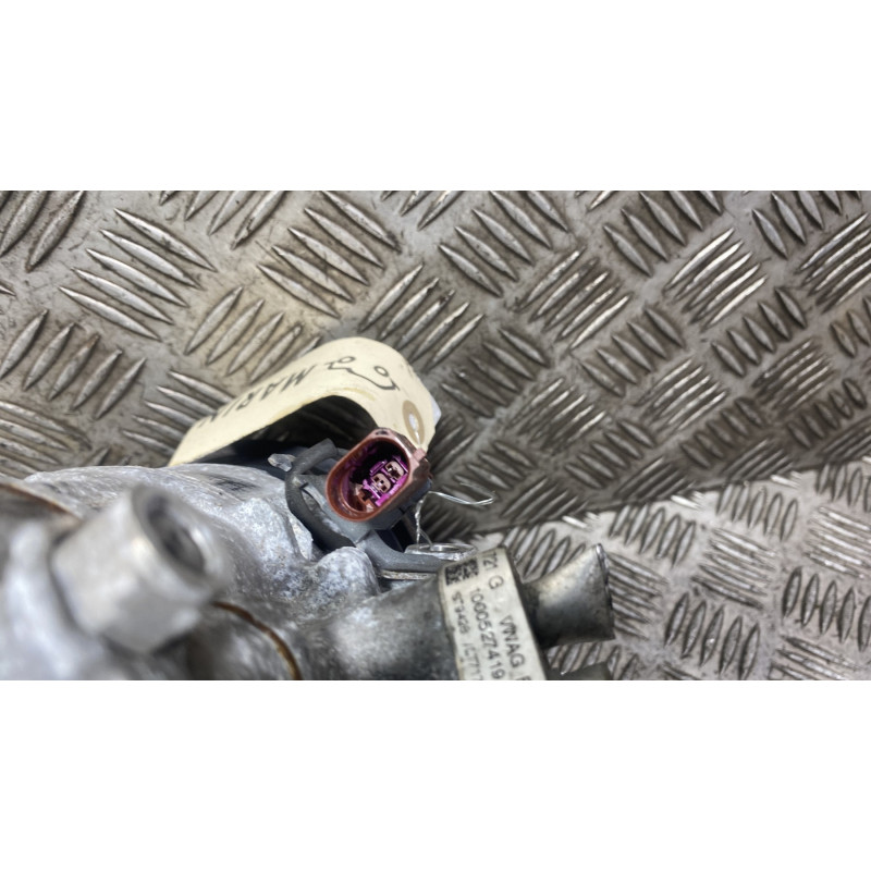 Compresseur clim AUDI A3 4 Photo n°4